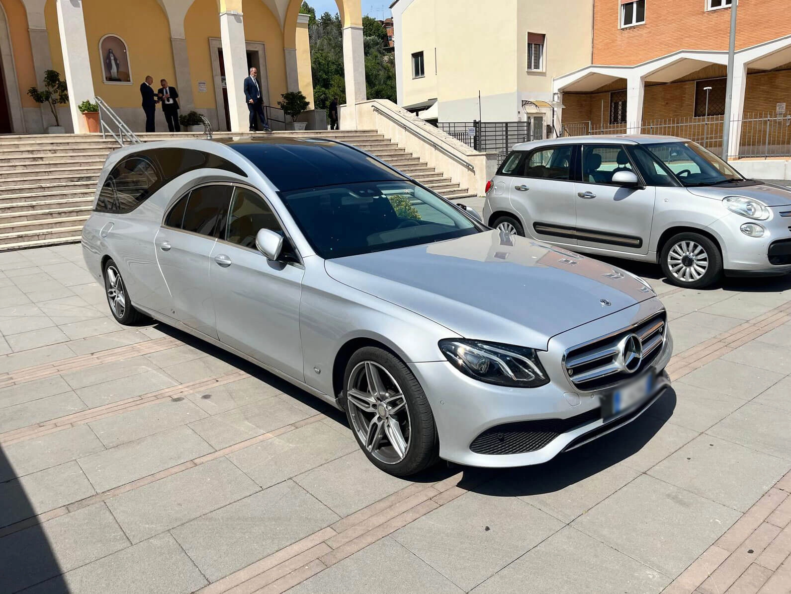 Esempio dalla galleria fotografica di IMPRESA FUNEBRE SAN LUCA SRL